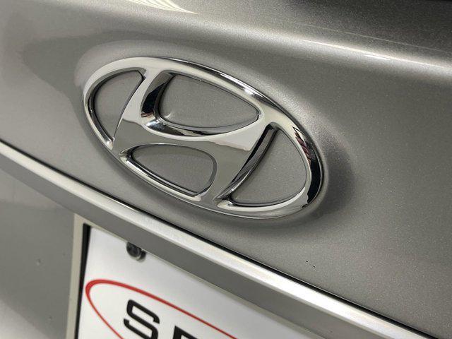 used 2020 Hyundai Santa Fe car, priced at $20,377