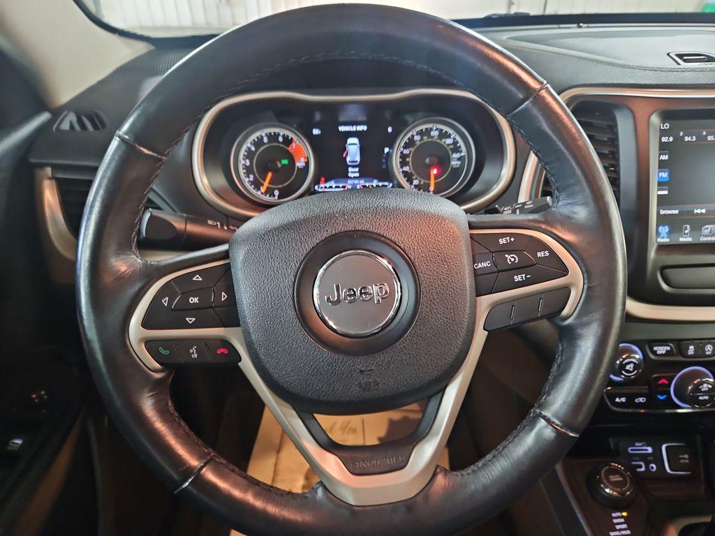 used 2016 Jeep Cherokee car, priced at $12,911