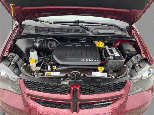 used 2018 Dodge Grand Caravan car