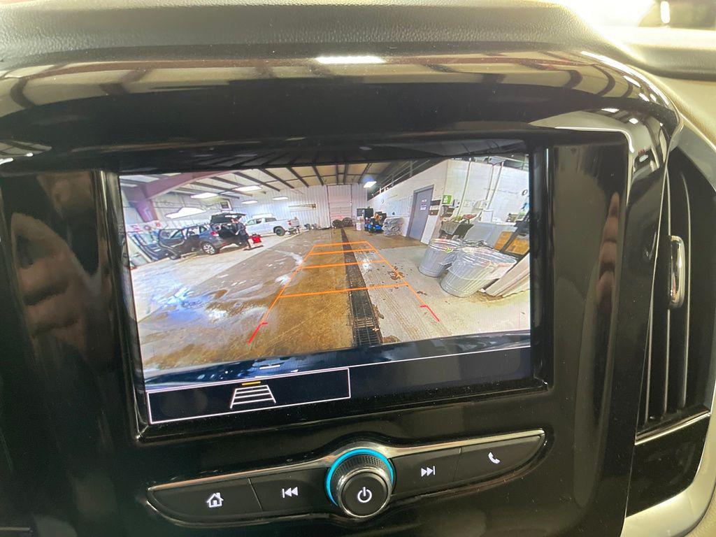 used 2022 Chevrolet Traverse car, priced at $24,511