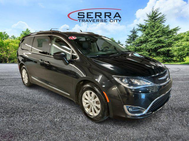 used 2018 Chrysler Pacifica car, priced at $12,112