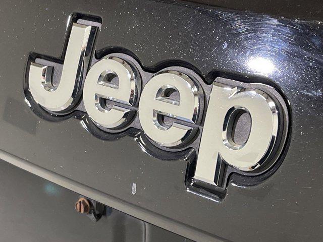 used 2020 Jeep Grand Cherokee car, priced at $26,772