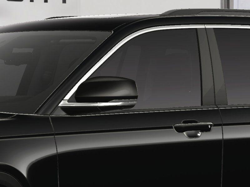 new 2025 Jeep Grand Cherokee car, priced at $49,726