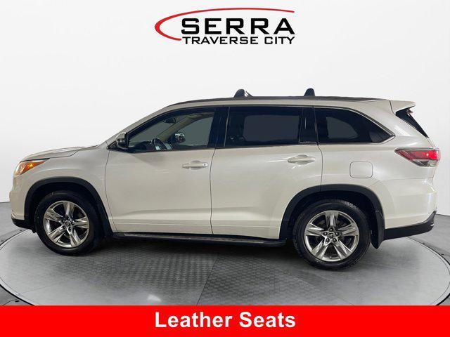 used 2016 Toyota Highlander car, priced at $16,433