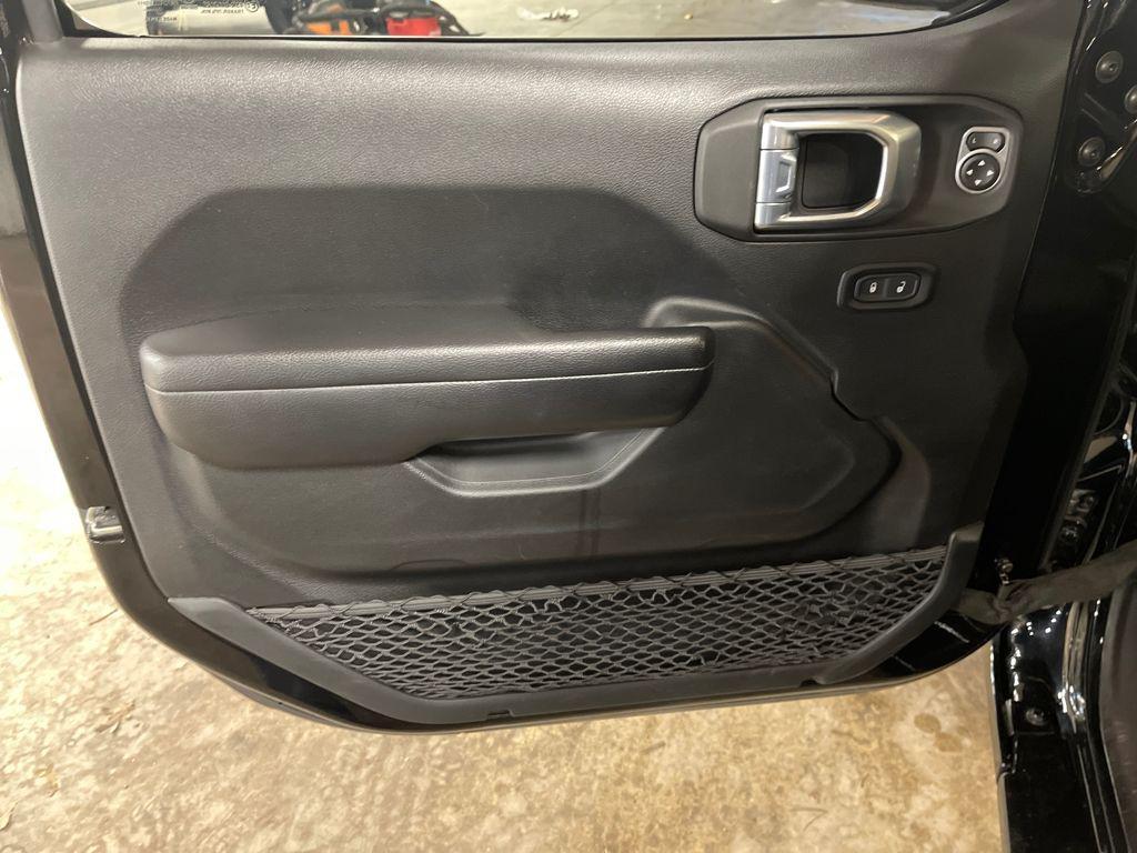 used 2021 Jeep Wrangler Unlimited car, priced at $28,933