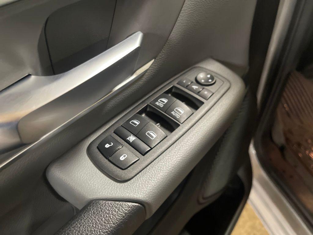 used 2022 Ram 1500 car, priced at $35,222