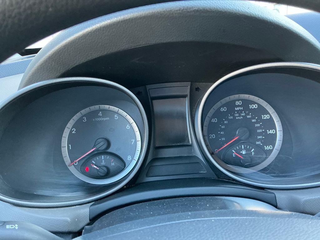 used 2015 Hyundai Santa Fe Sport car, priced at $8,422