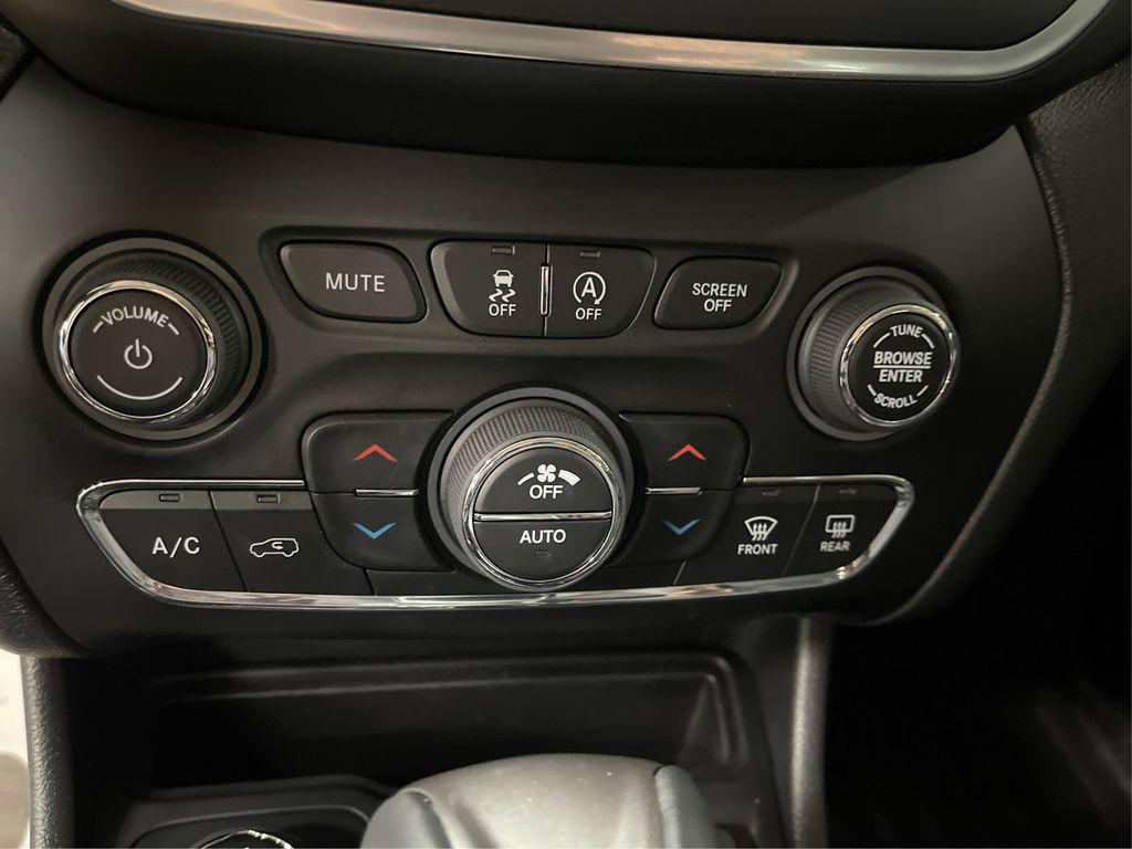 used 2022 Jeep Cherokee car, priced at $21,533