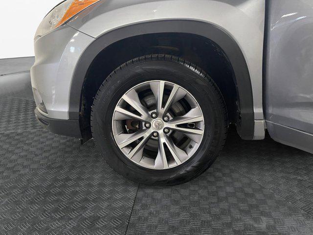 used 2014 Toyota Highlander car, priced at $18,950