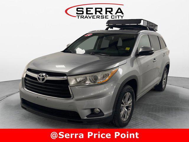 used 2014 Toyota Highlander car, priced at $18,950