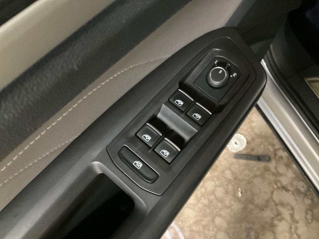 used 2022 Volkswagen Atlas car, priced at $24,422