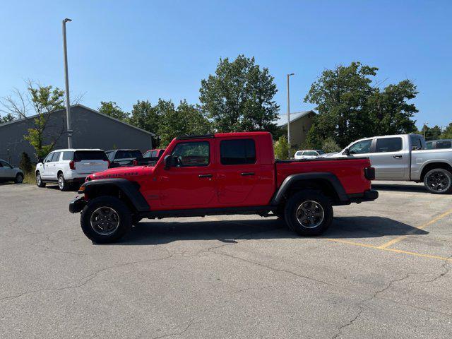 used 2020 Jeep Gladiator car, priced at $33,054