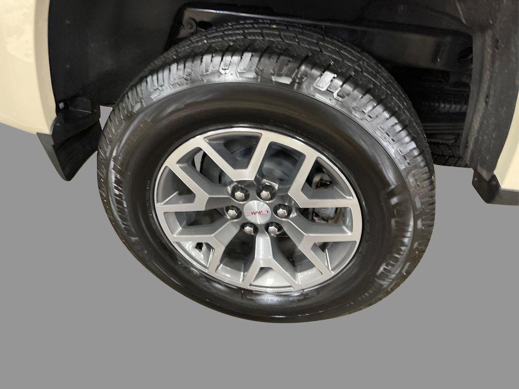 used 2022 GMC Canyon car, priced at $30,933