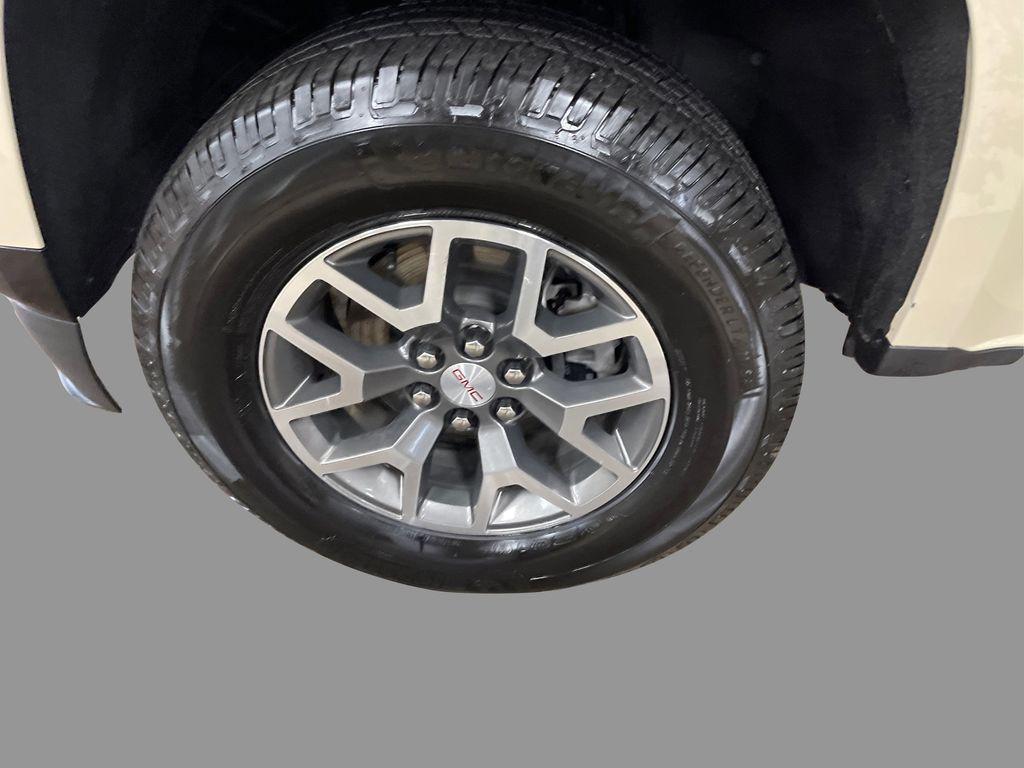 used 2022 GMC Canyon car, priced at $30,933
