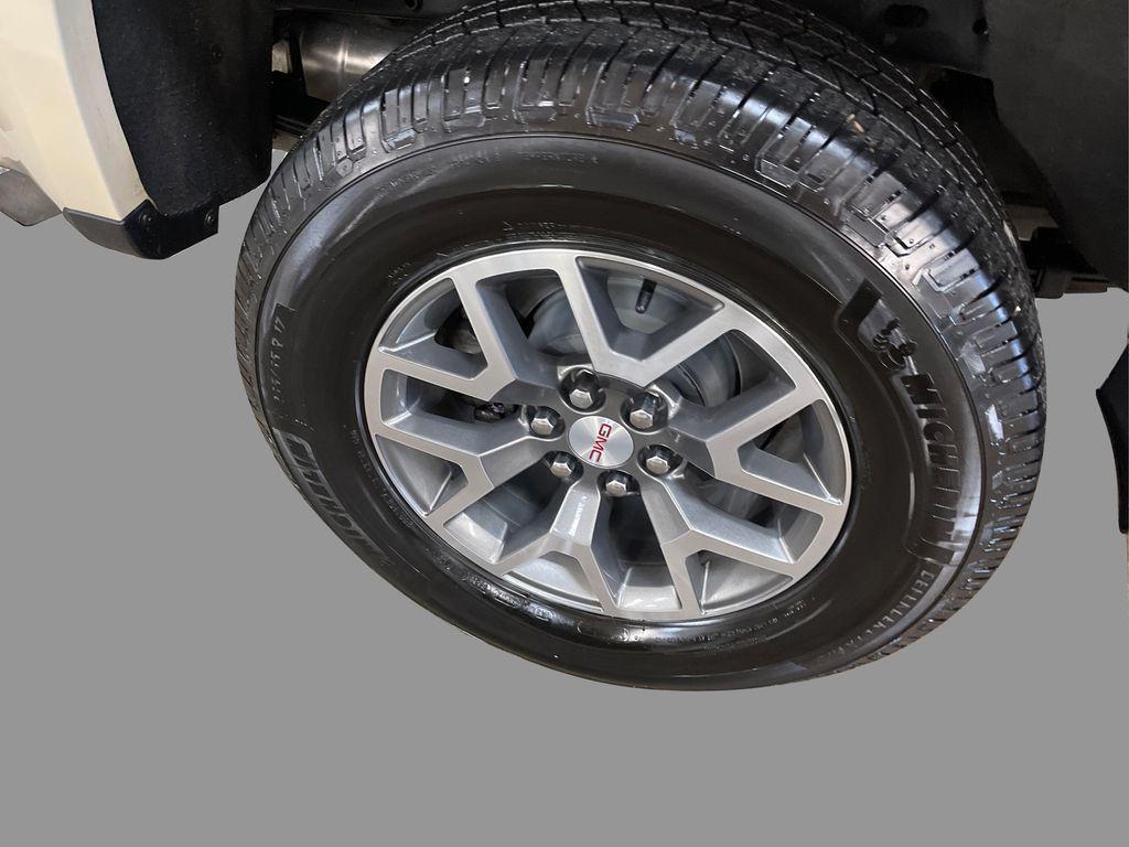 used 2022 GMC Canyon car, priced at $30,933