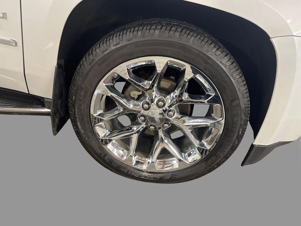 used 2017 GMC Yukon XL car, priced at $23,222