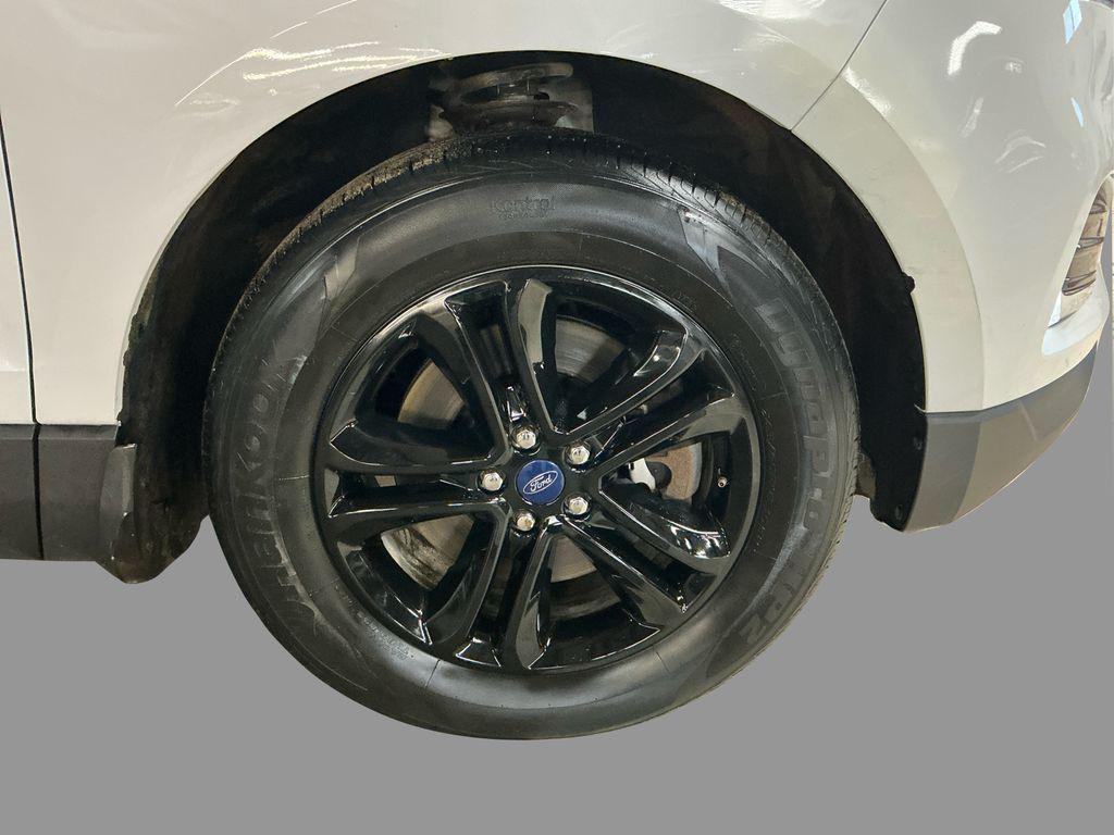used 2019 Ford Edge car, priced at $13,733