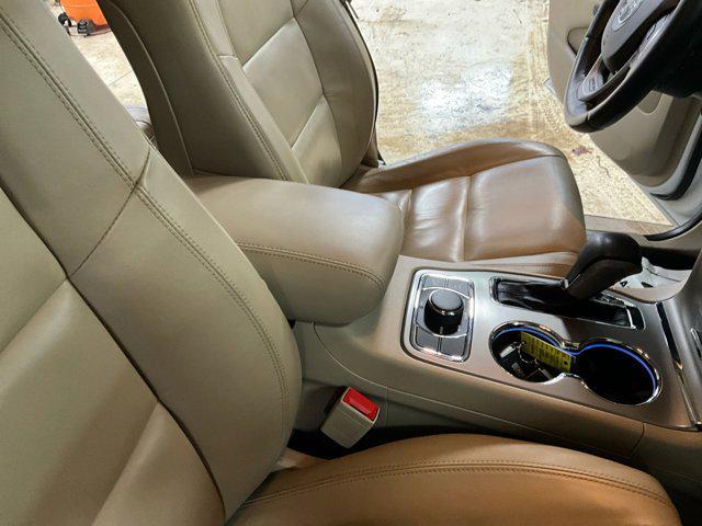 used 2021 Jeep Grand Cherokee car, priced at $27,077