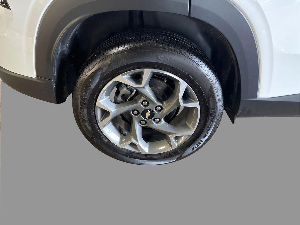 used 2024 Chevrolet Trax car, priced at $21,433