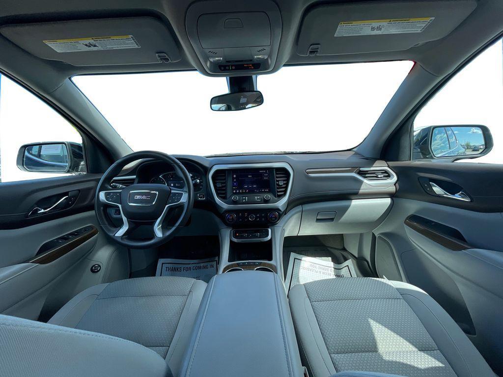used 2023 GMC Acadia car, priced at $26,999