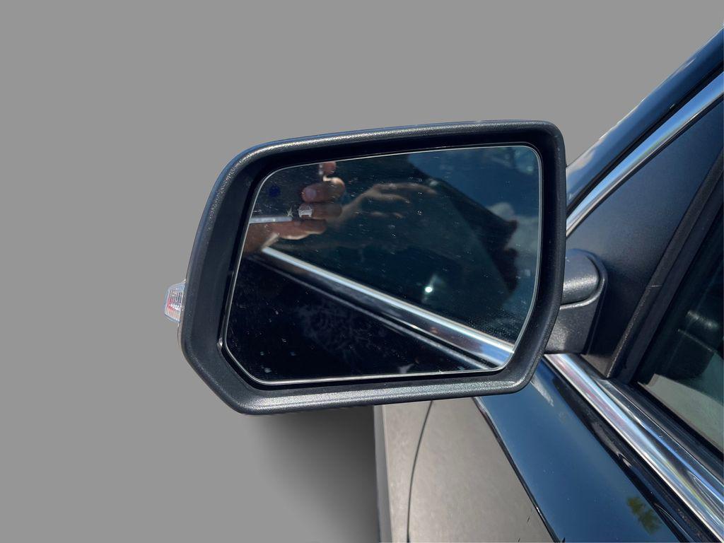 used 2023 GMC Acadia car, priced at $26,999