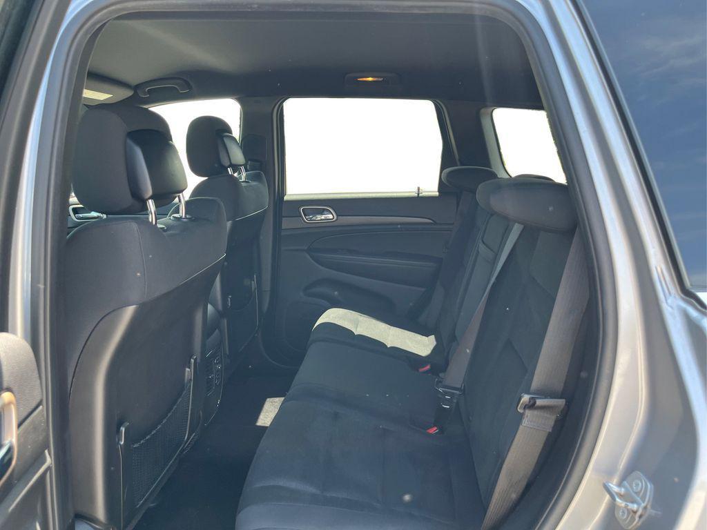 used 2015 Jeep Grand Cherokee car, priced at $8,966