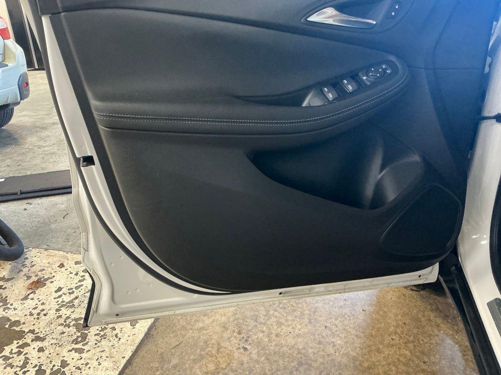 used 2022 Buick Encore GX car, priced at $21,511
