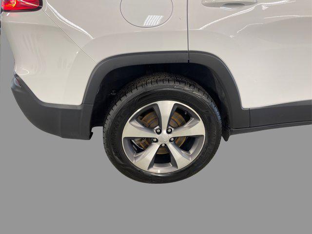 used 2020 Jeep Cherokee car
