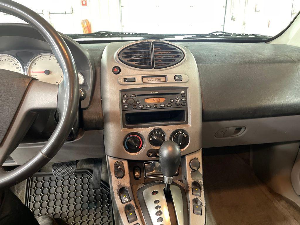 used 2005 Saturn Vue car, priced at $2,411