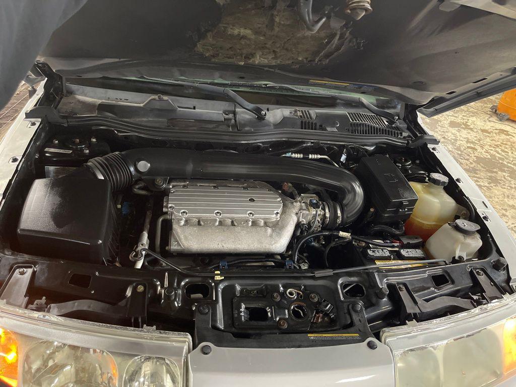 used 2005 Saturn Vue car, priced at $2,411