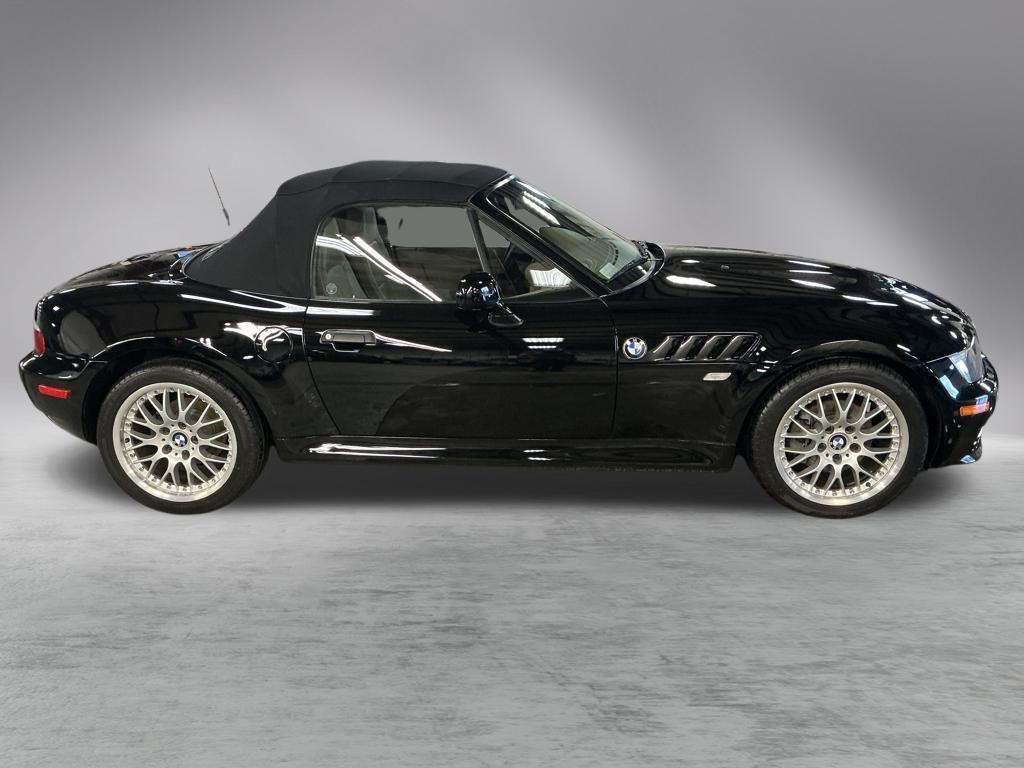 used 2000 BMW Z3 car, priced at $8,955