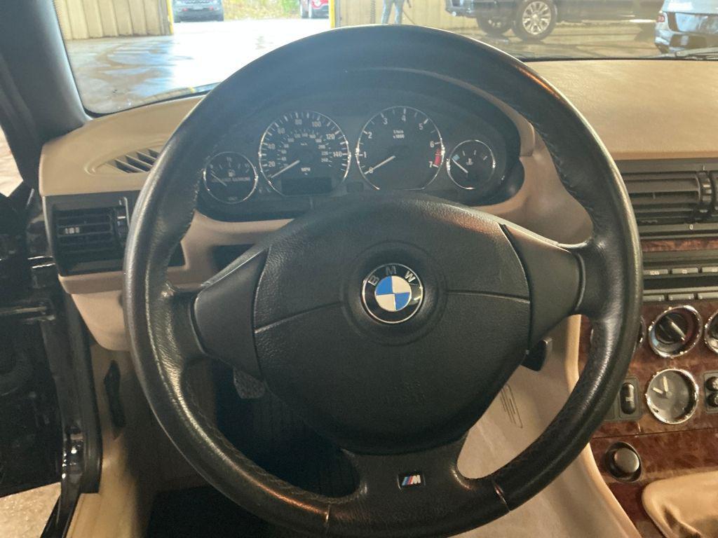 used 2000 BMW Z3 car, priced at $8,955