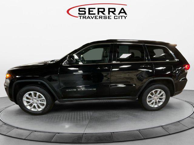 used 2022 Jeep Grand Cherokee car, priced at $29,626