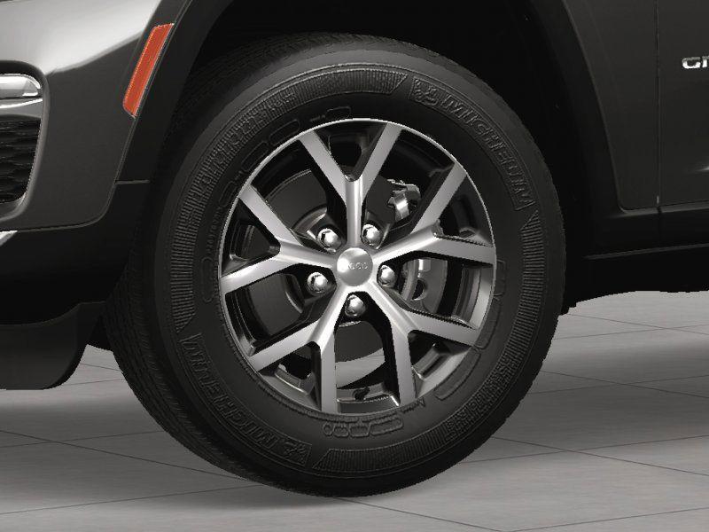 new 2025 Jeep Grand Cherokee car, priced at $42,127