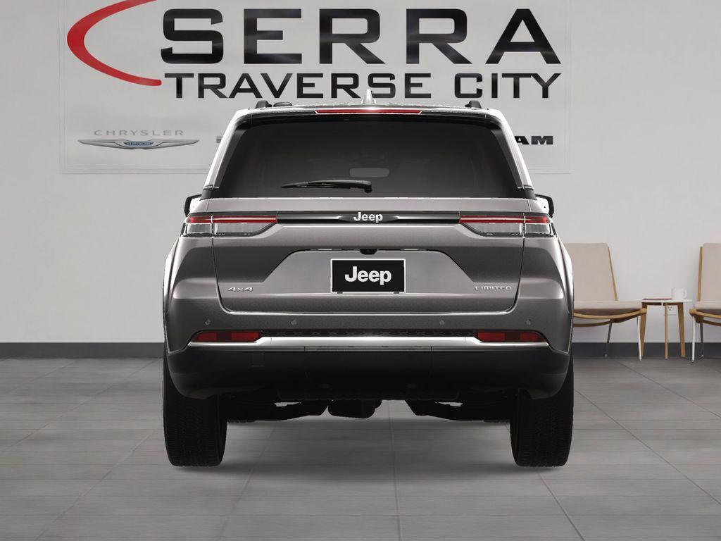 new 2025 Jeep Grand Cherokee car, priced at $42,127