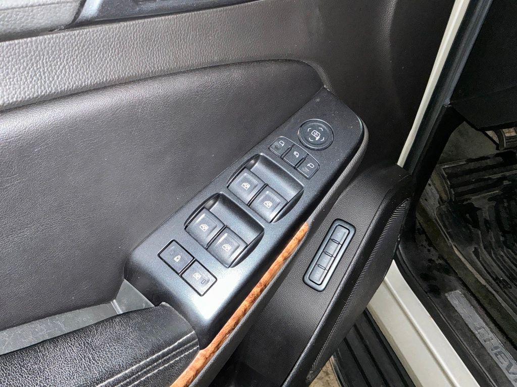 used 2015 Chevrolet Suburban car, priced at $12,911