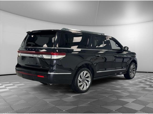 used 2022 Lincoln Navigator car, priced at $52,995