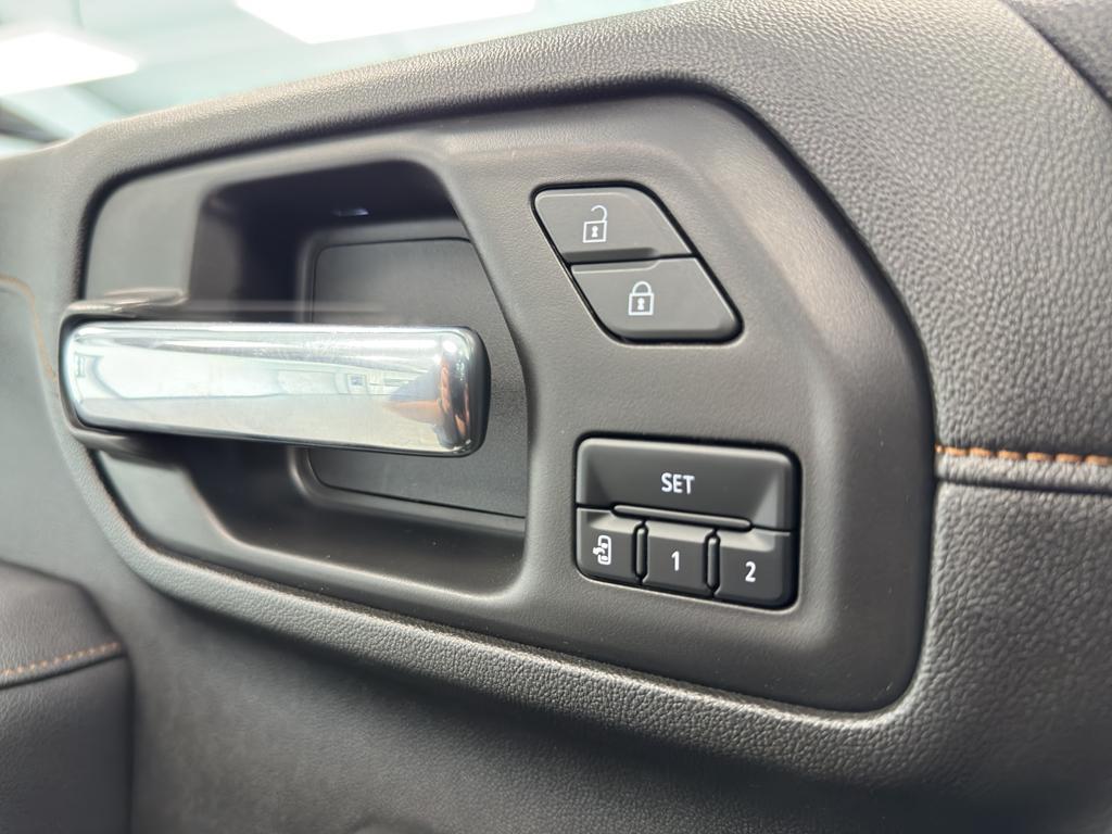 used 2023 GMC Sierra 2500 car, priced at $60,995