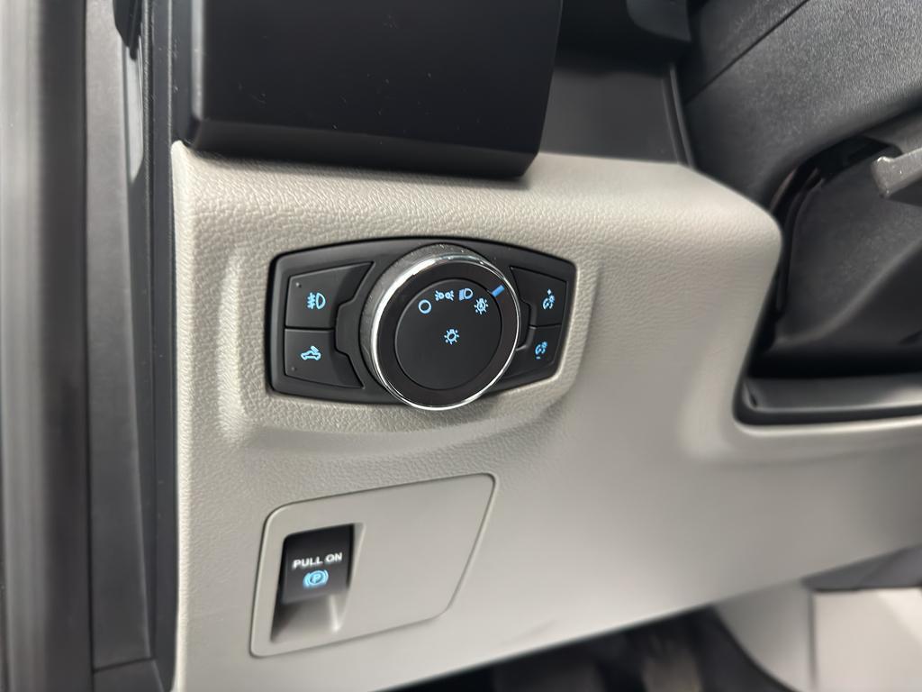 used 2019 Ford F-150 car, priced at $29,995