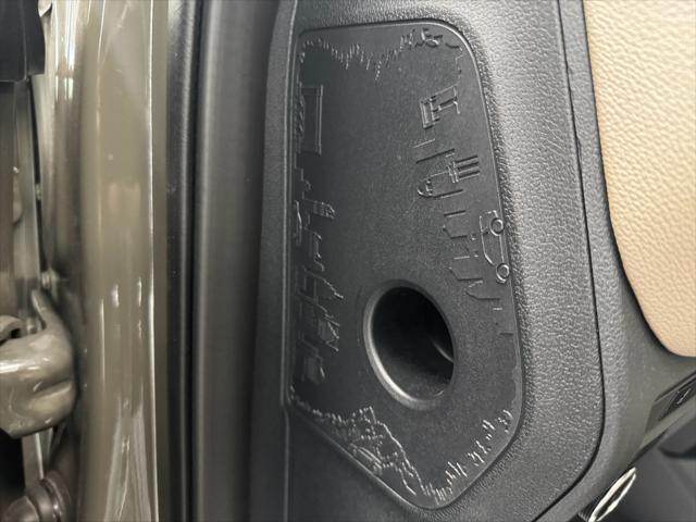 used 2024 Ford Expedition car, priced at $55,995