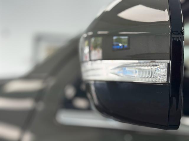 used 2024 Ford Expedition car, priced at $55,995