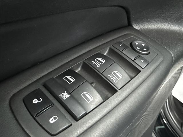 used 2022 Jeep Grand Cherokee car, priced at $30,495