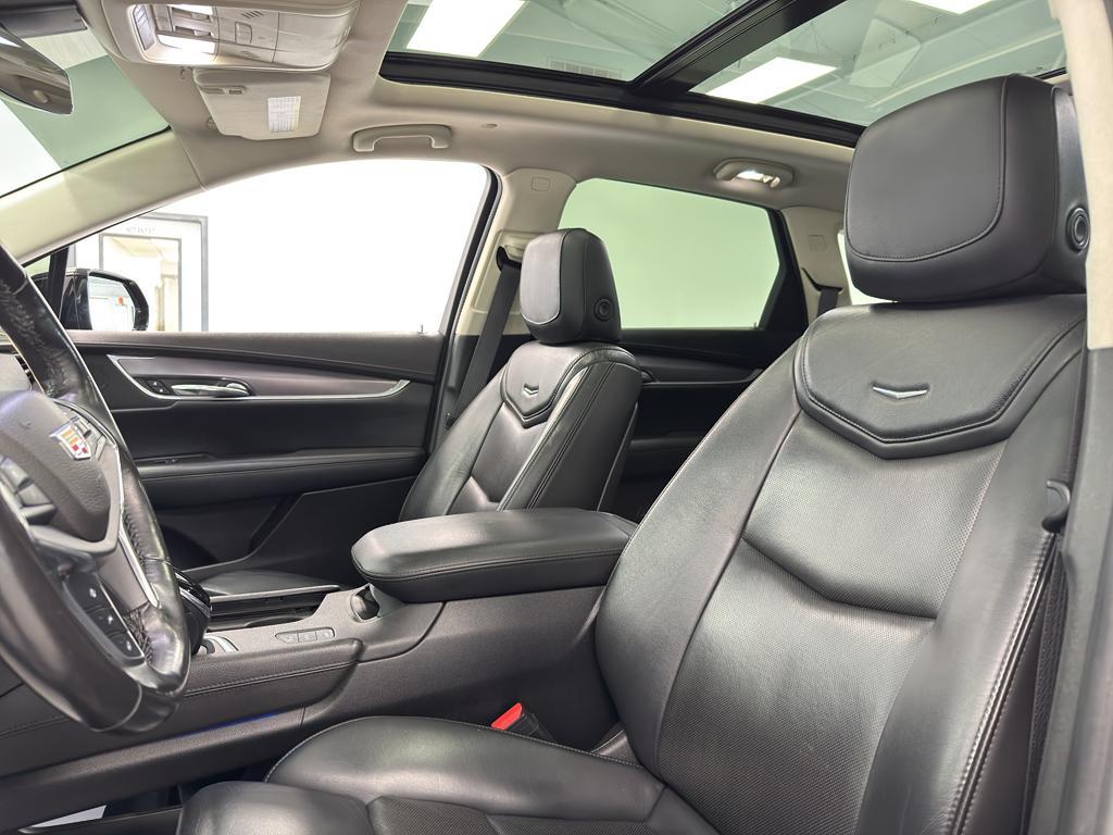 used 2017 Cadillac XT5 car, priced at $13,995