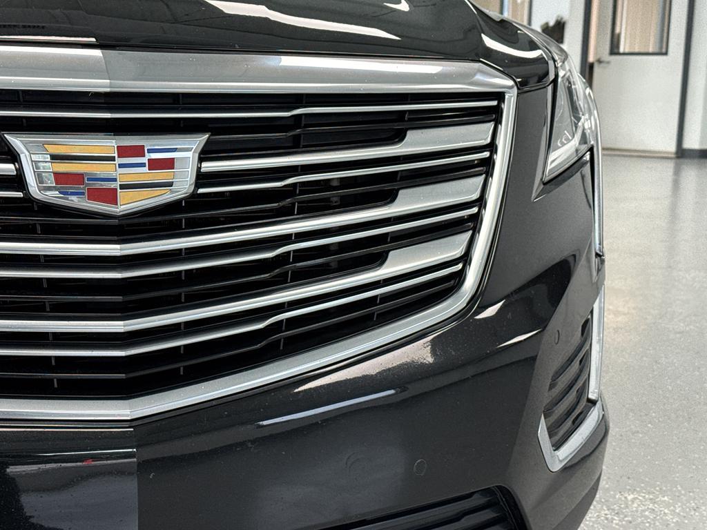 used 2017 Cadillac XT5 car, priced at $13,995