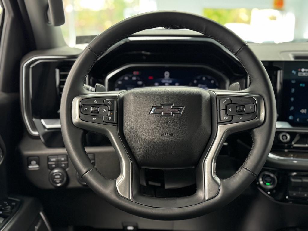 used 2025 Chevrolet Silverado 1500 car, priced at $60,995