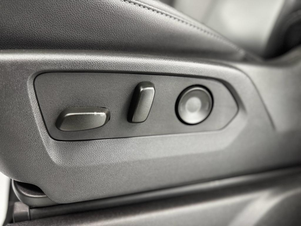 used 2025 Chevrolet Silverado 1500 car, priced at $60,995