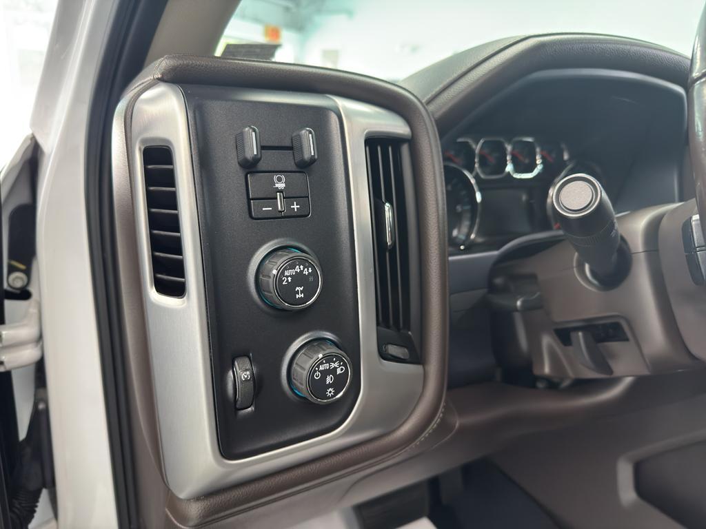 used 2018 GMC Sierra 1500 car, priced at $32,995