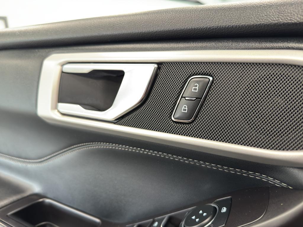 used 2020 Ford Explorer car, priced at $24,995
