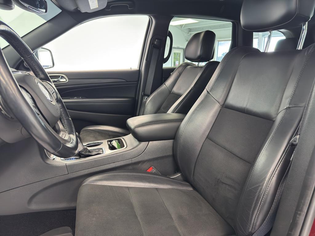 used 2020 Jeep Grand Cherokee car, priced at $26,495