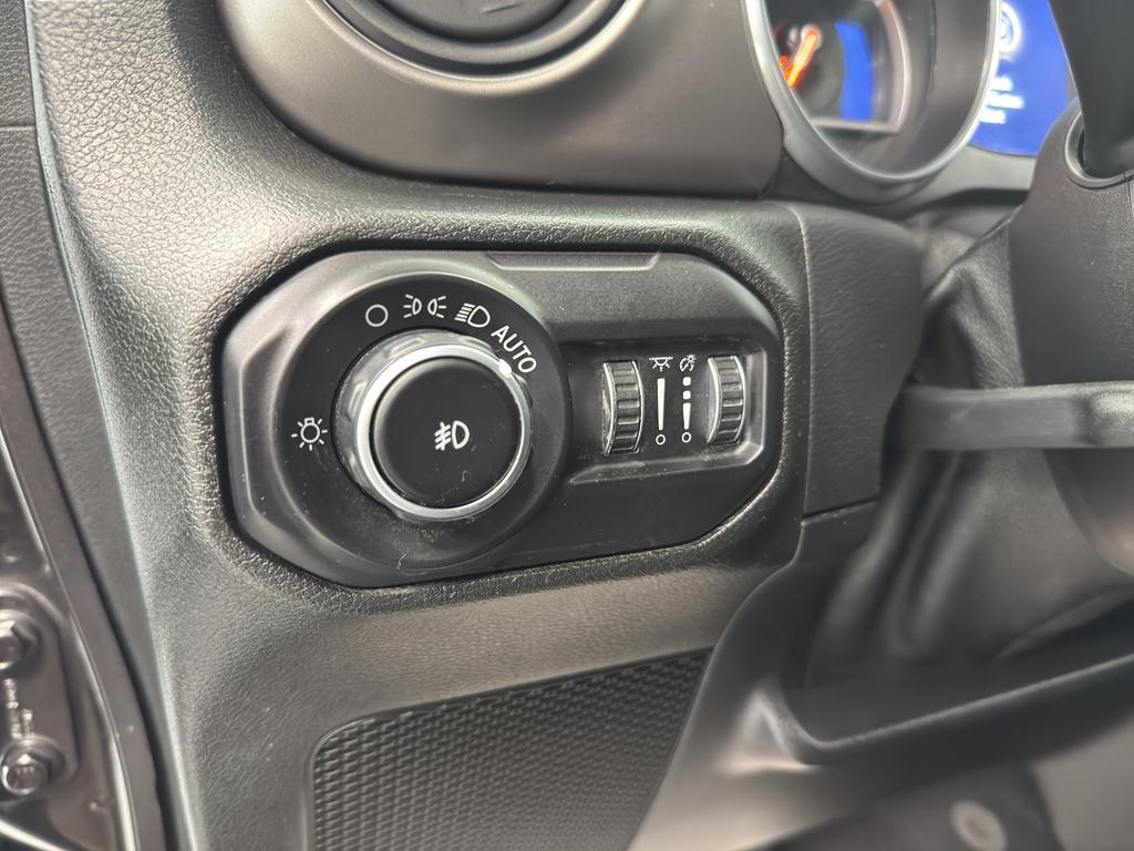 used 2018 Jeep Wrangler Unlimited car, priced at $31,495